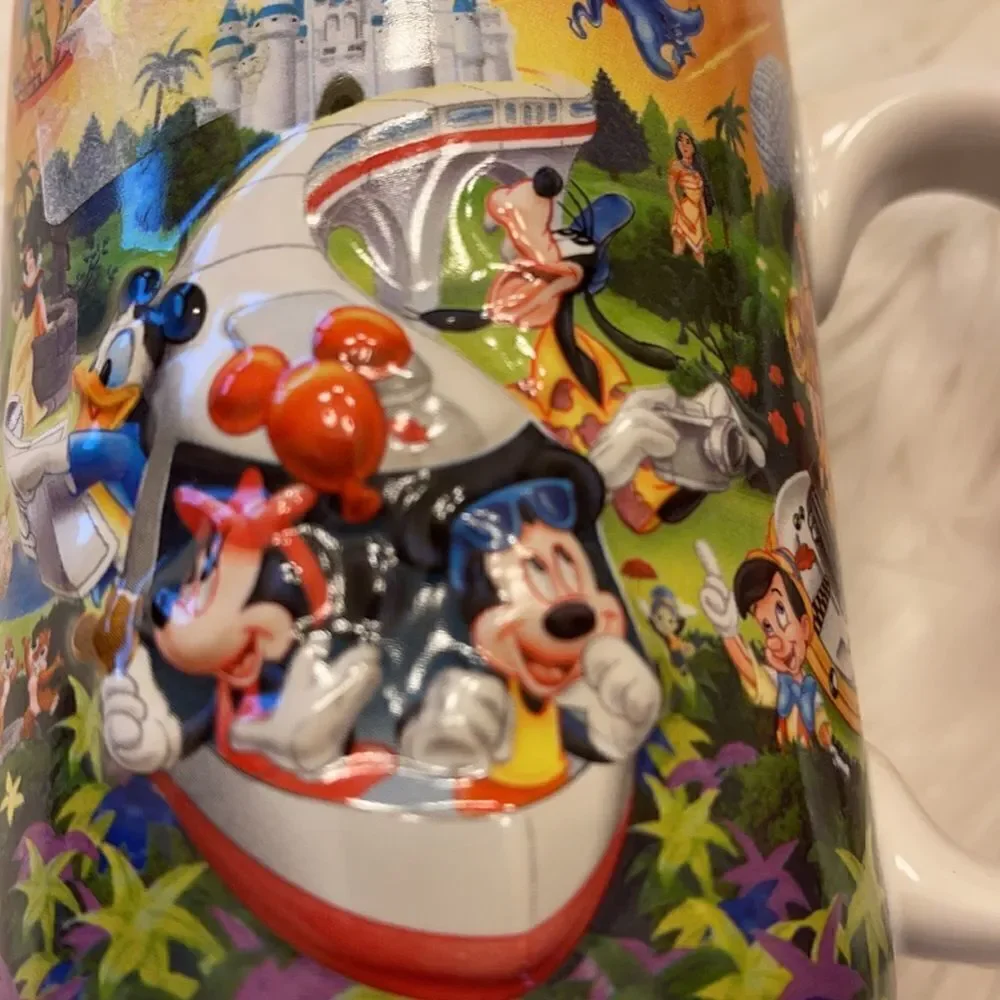 Disney Walt Disney World “Grandpa” Mug Raised Figures on Mug